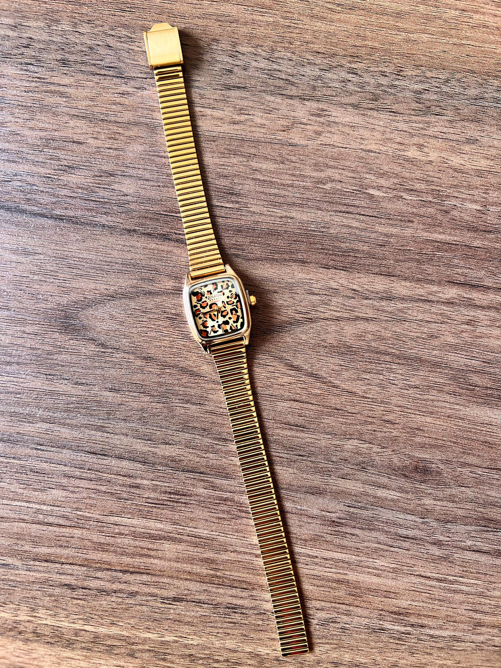 Vintage Golden Leopard Watch  Classic Chic Edition